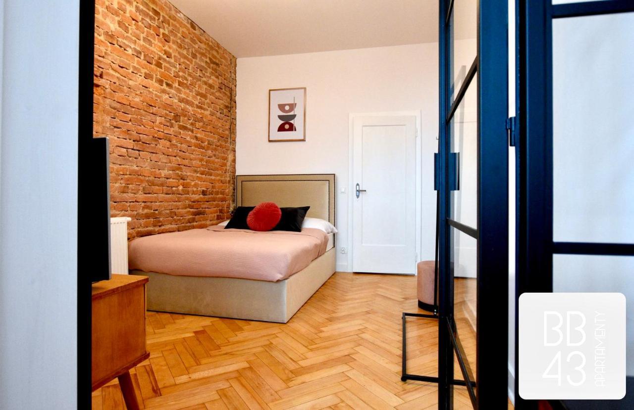 Apartamenty Bb43 Bielsko-Biala Exterior photo